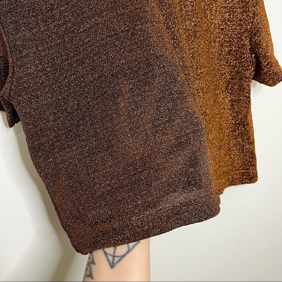 Gold Shiny Sparkly Cropped Tee Shirt - Picture 7 of 9